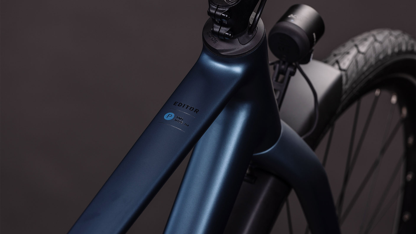 Cube Editor Pro FE  mineralblue´n´chrome (2026)