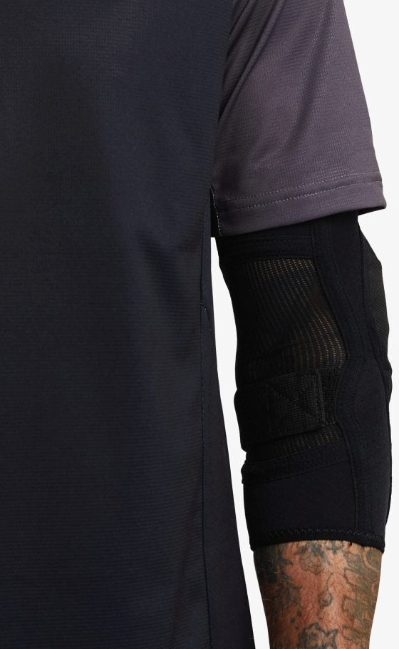 Race Face Ambush coudières noir