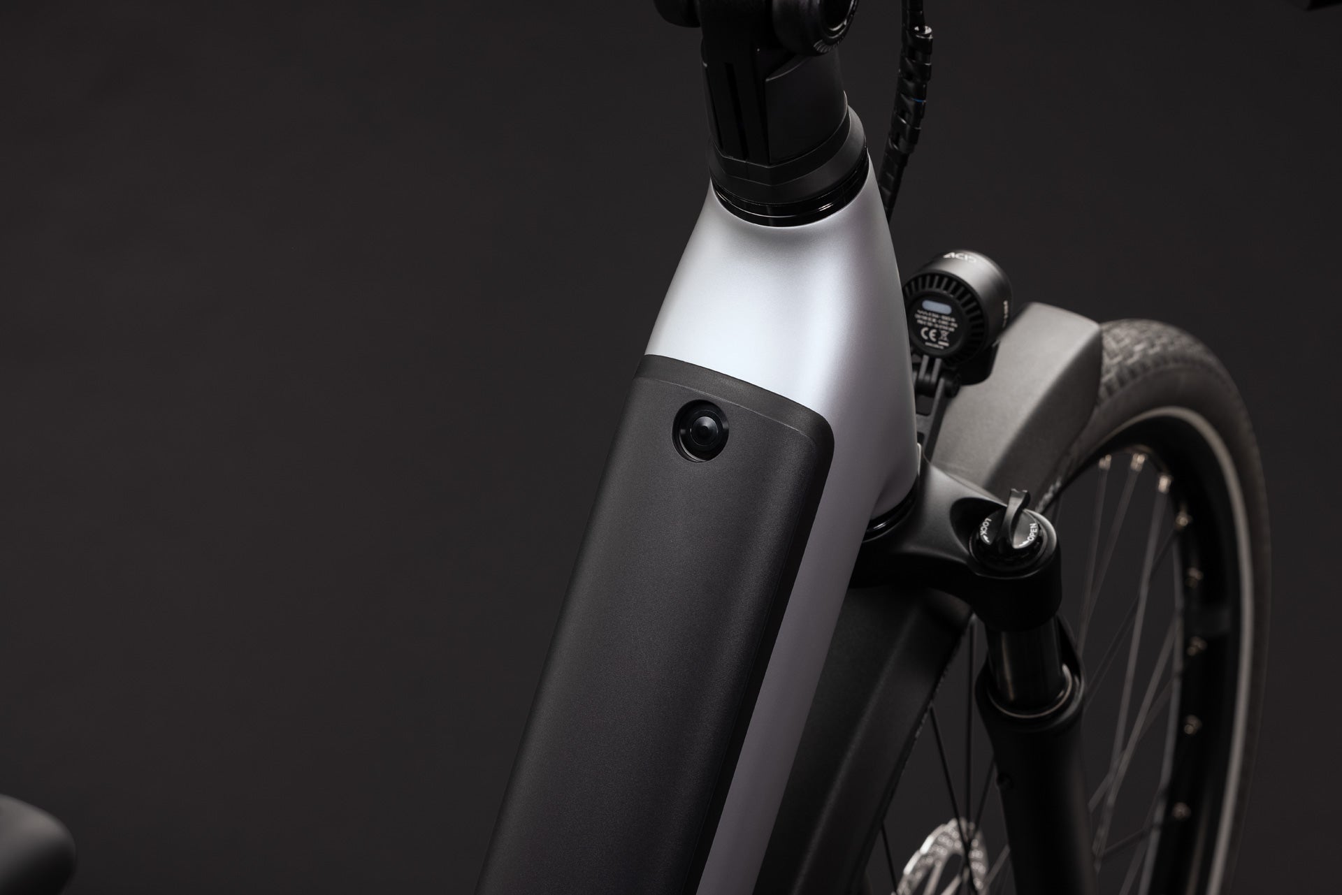Cube Supreme Hybrid Deluxe Pro 600 Easy Entry silverstar´n´reflex (2027)