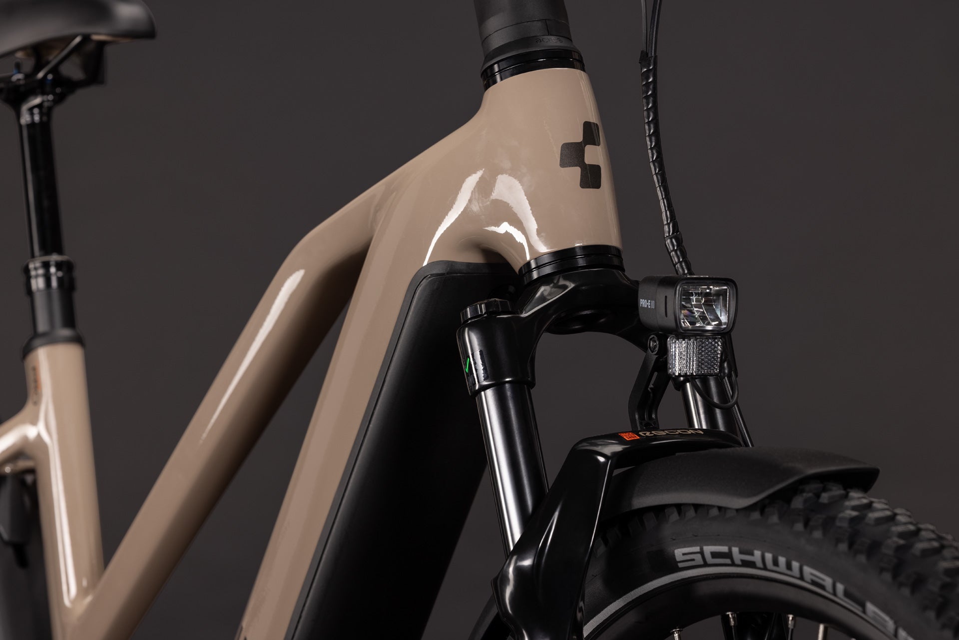Cube Nuride Hybrid Pro 800 Trapèze cappuccino´n´black (2027)