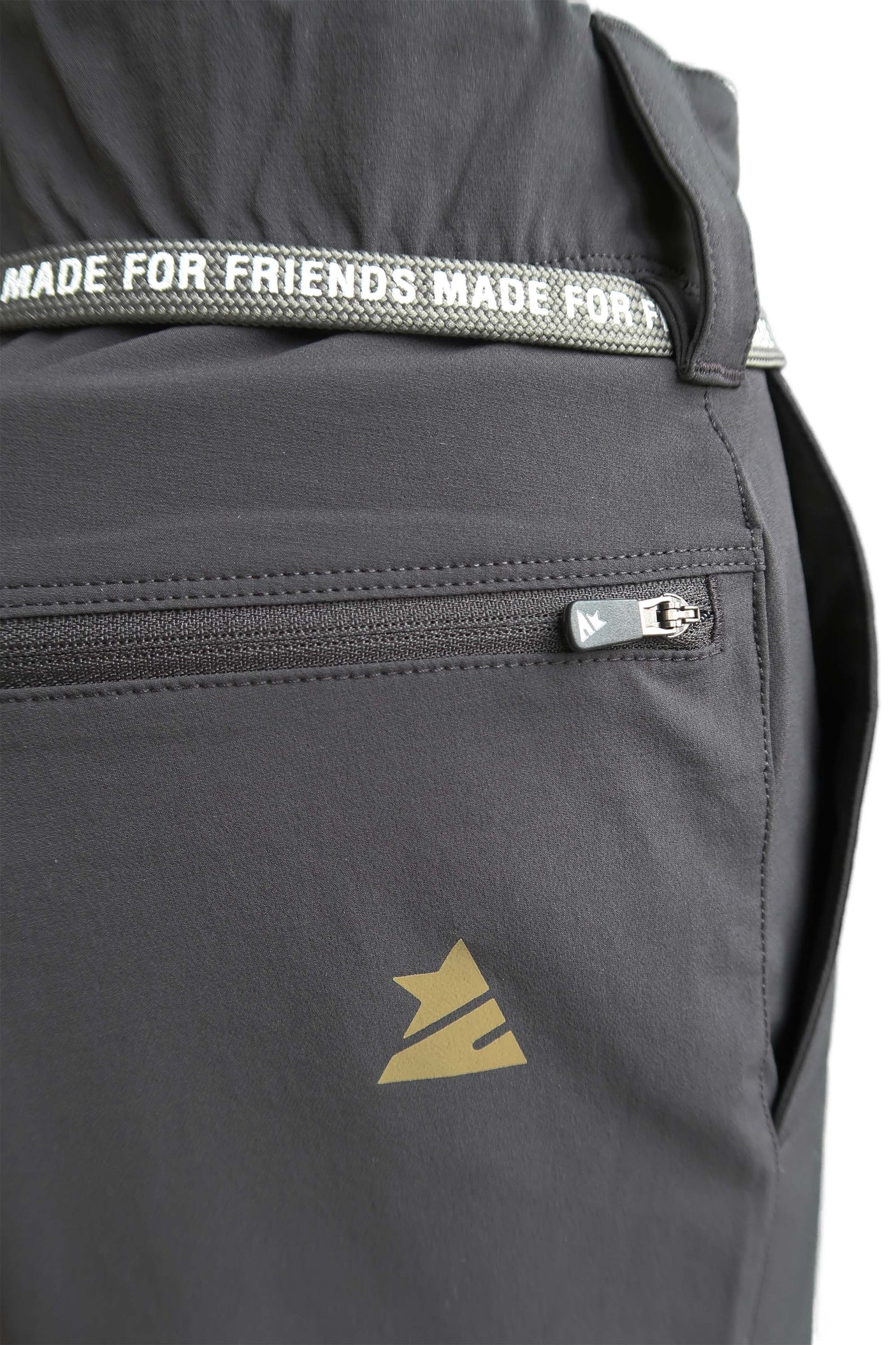 Zimtstern Xalpz Tech Shorts Homme Pirate Black