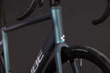 Cube Attain Race  vert émeraude´n´blanc (2027)