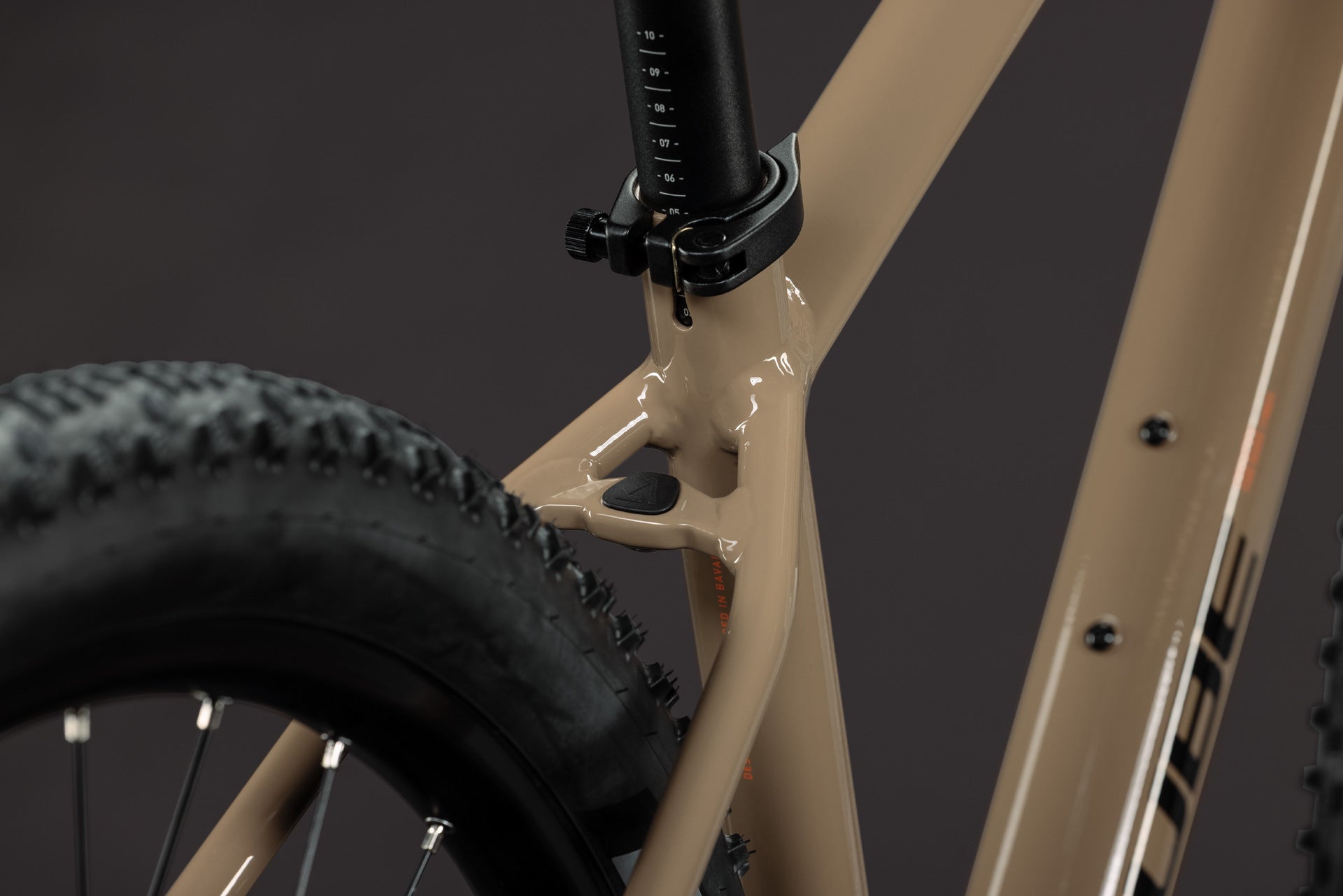 Cube Aim SLT cappuccino´n´black (2027)