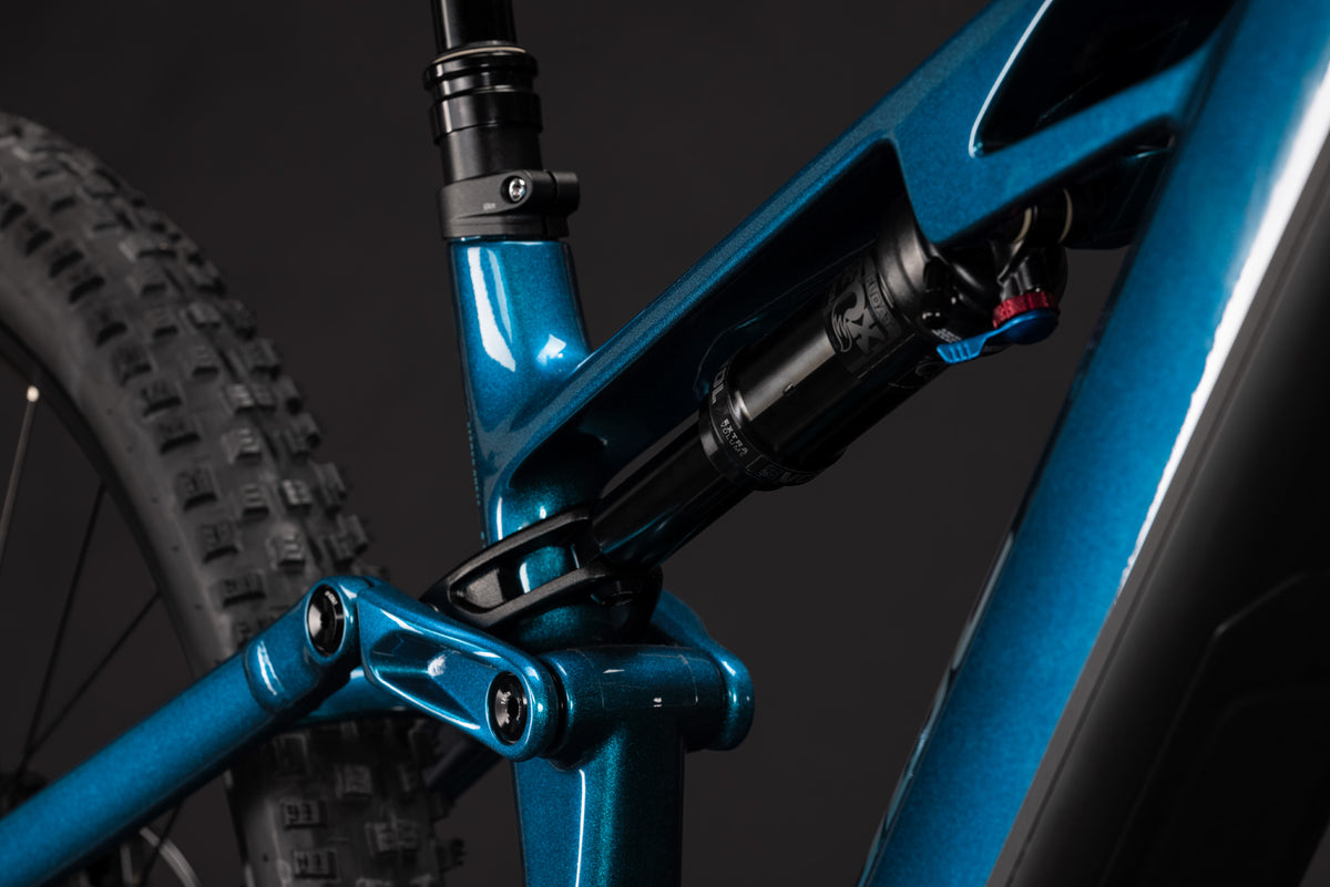Cube Stereo Hybrid ONE44 HPC Race 800 nebula´n´prizm (2027)