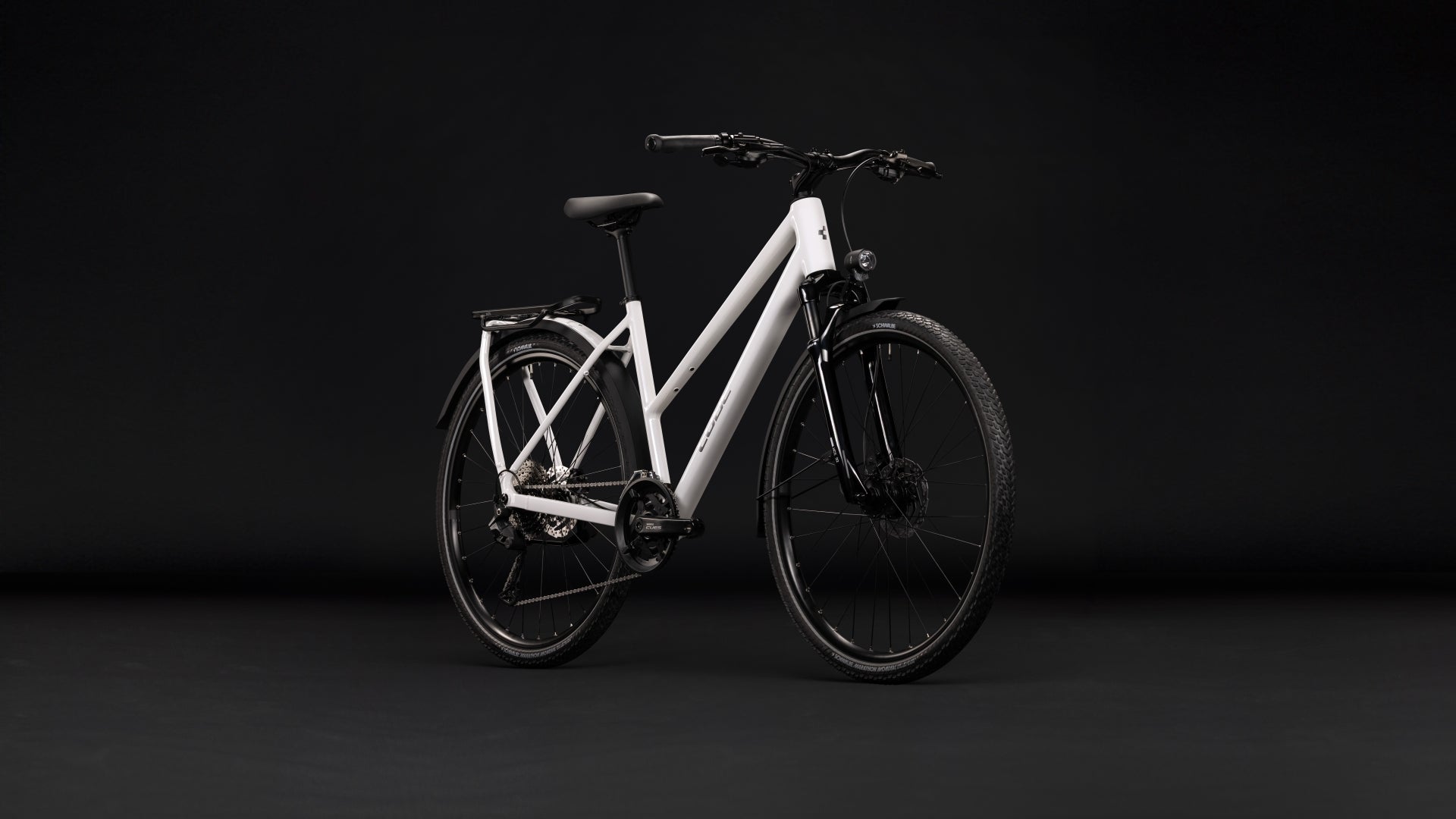 Cube Kathmandu Pro Trapèze metallicwhite´n´chrome (2027)