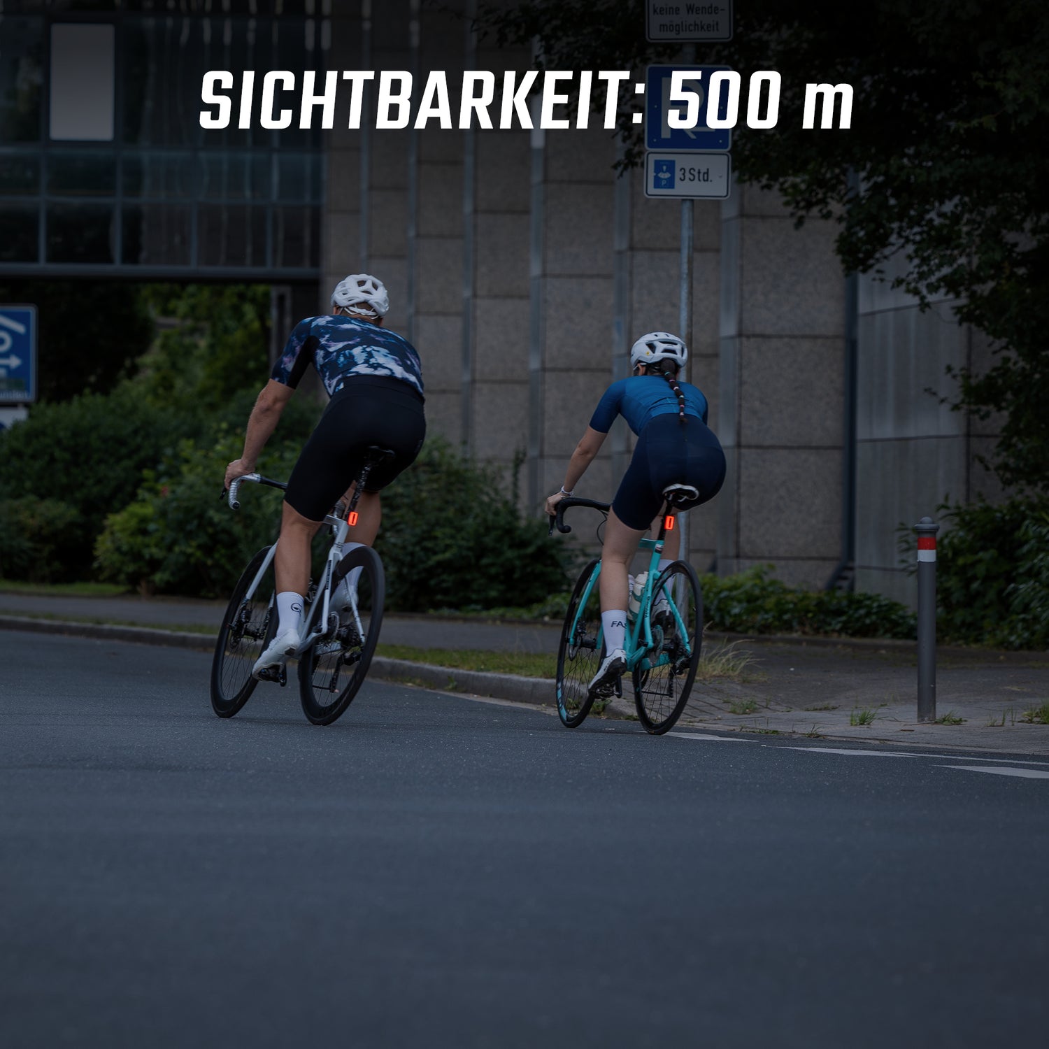 Sigma Hiro 70 Feu arrière