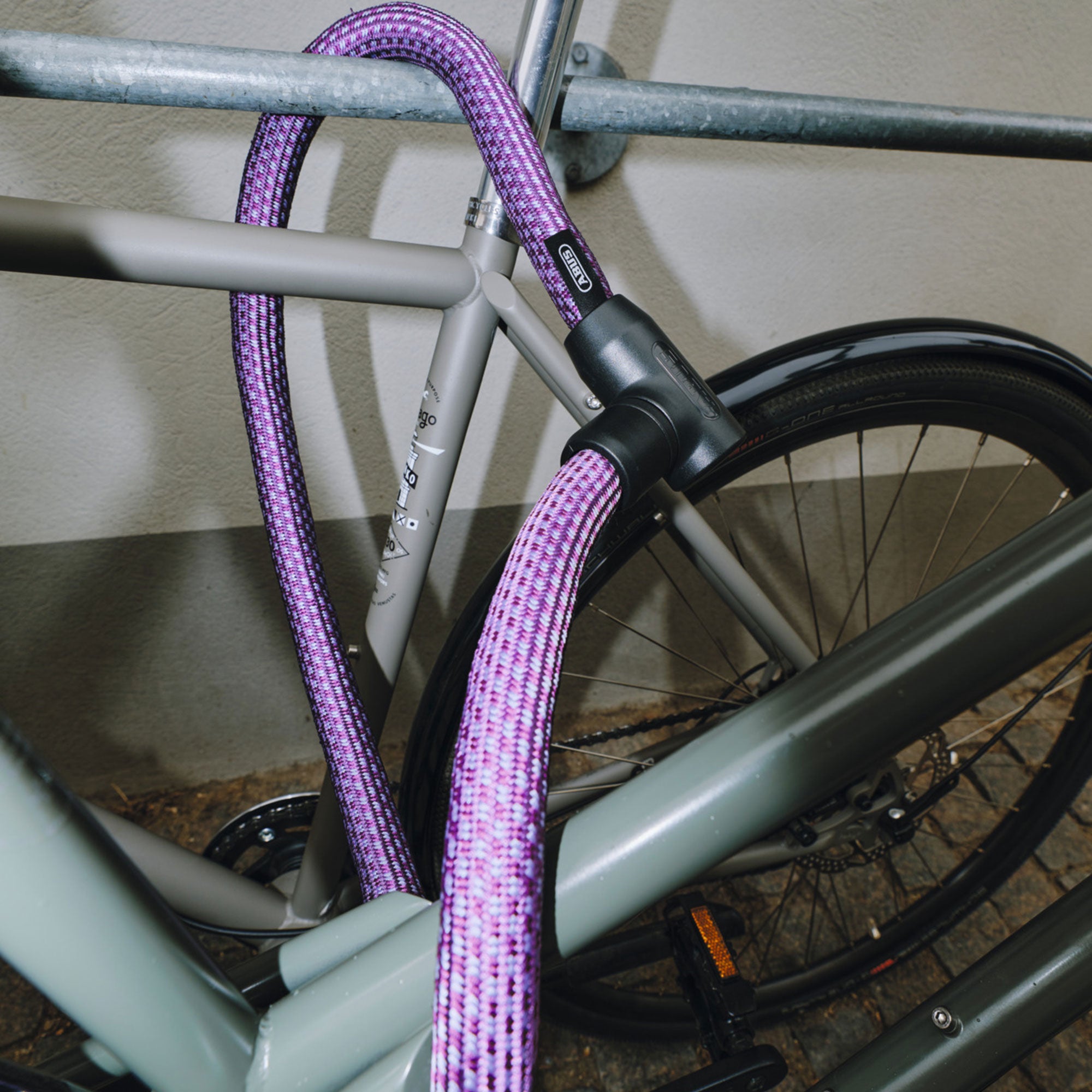 Abus Yarnit 4004K chaîne antivol midnight purple