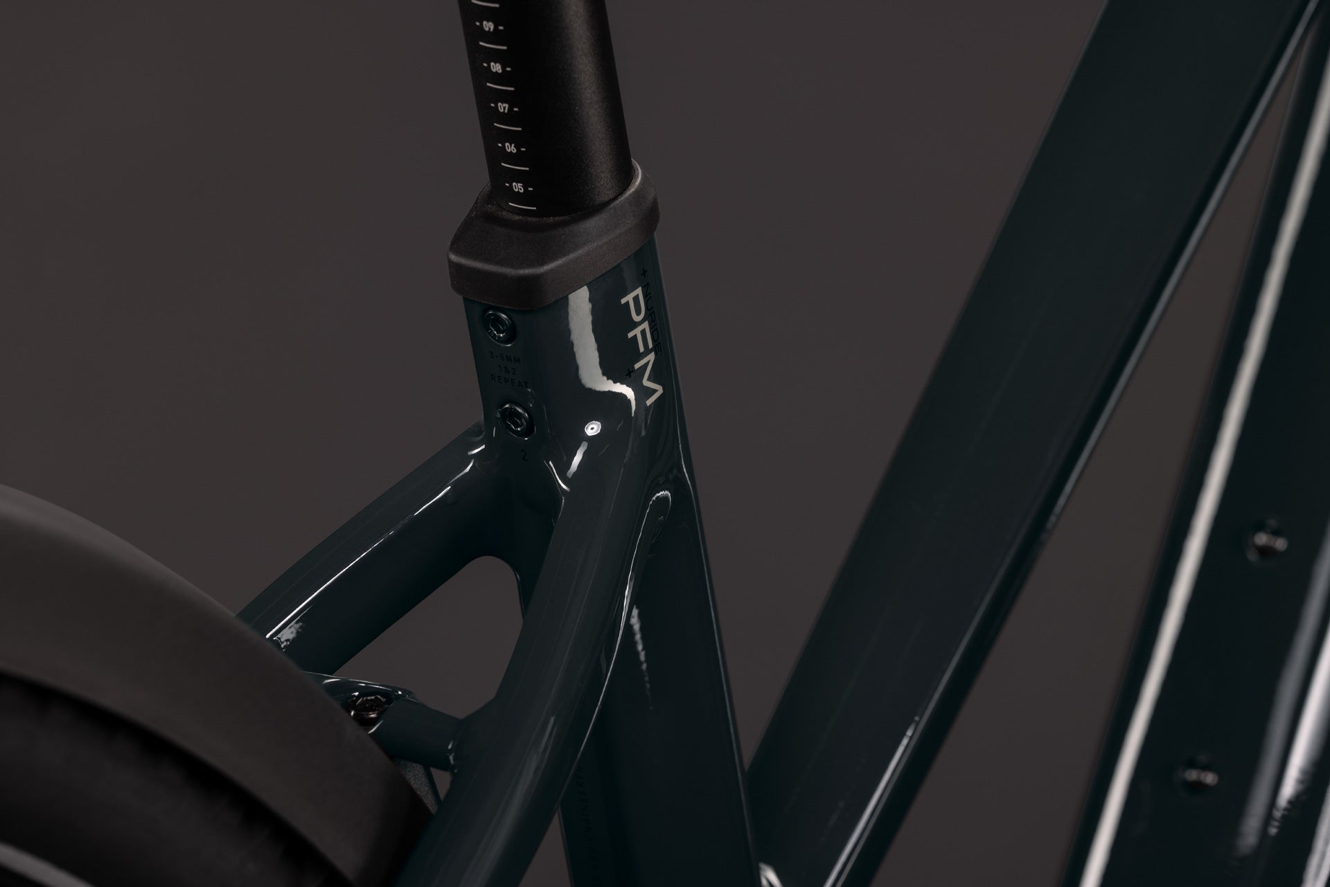 Cube Nuride Hybrid Performance 720 Trapèze shadowgrey´n´grey (2027)
