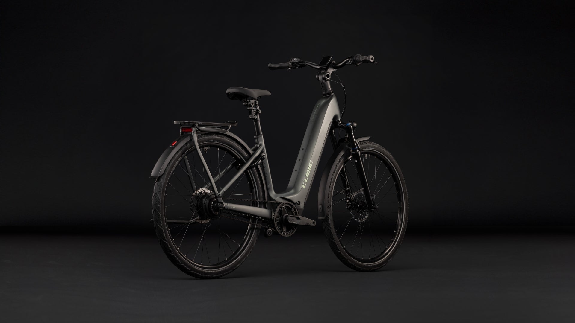 Cube Kathmandu Hybrid Deluxe Pro 800 Easy Entry blackforest´n´chrome (2027)