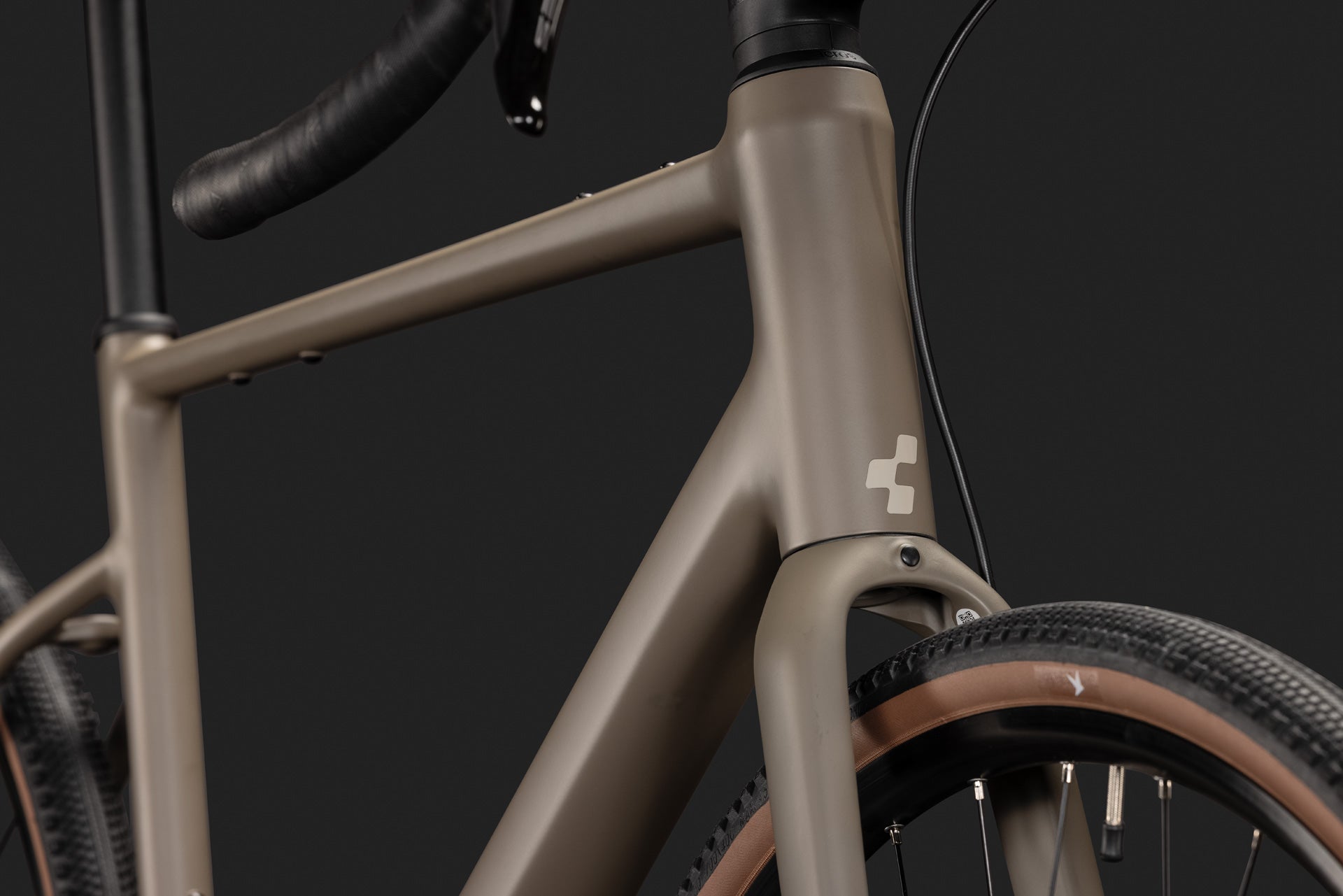 Cube Nuroad ONE wood´n´grey (2027)