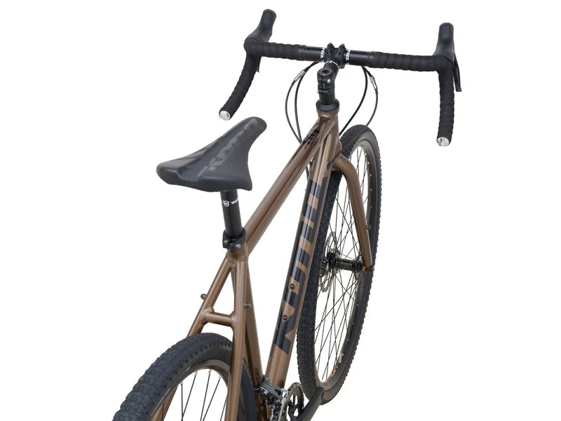 Kona 36e Rove AL 700 Marron avec Shimano Claris & Tektro Bark avec décalcomanies noires (2025)