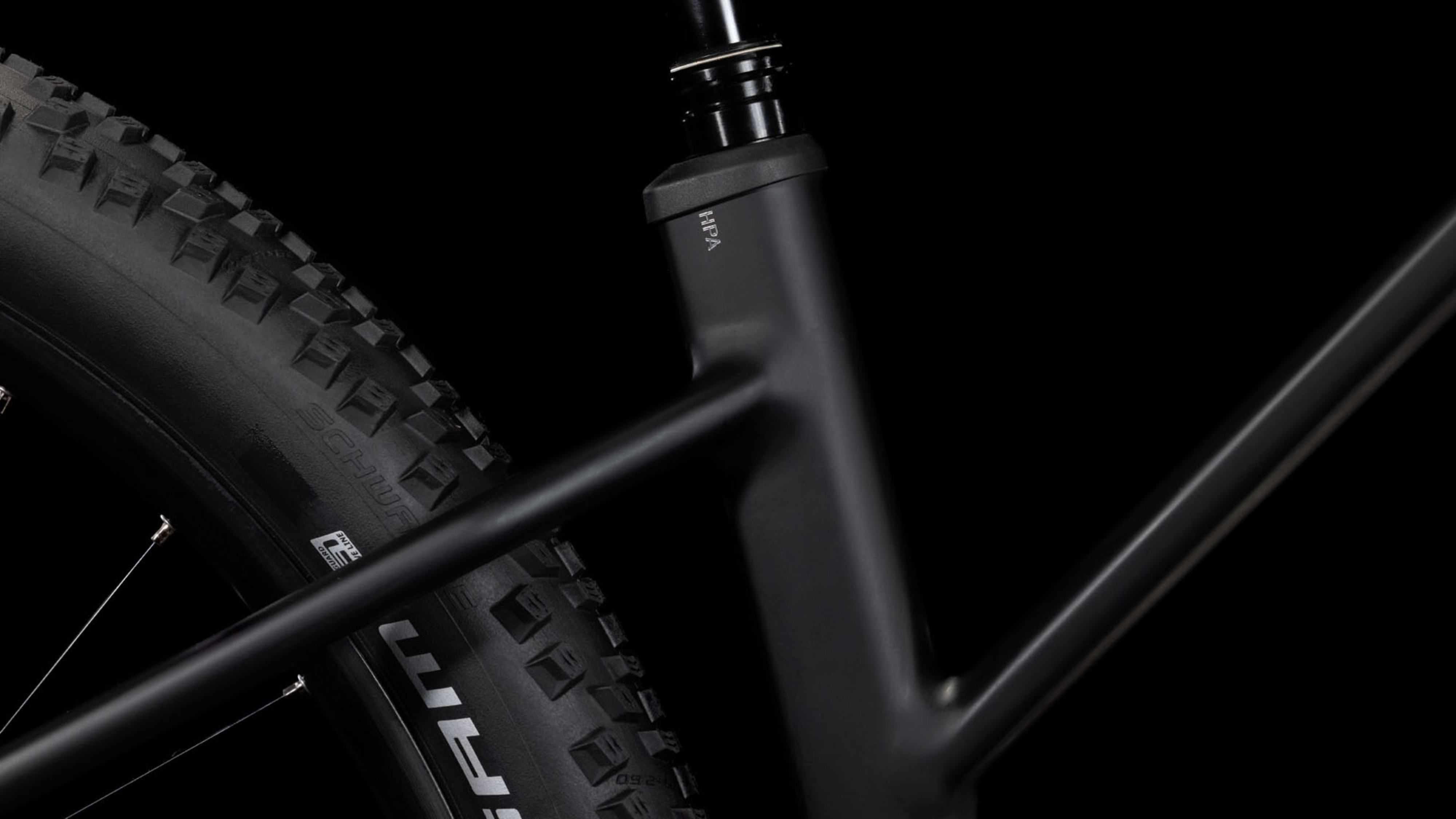 Cube Reaction Hybrid Race 800 Trapeze black´n´metal