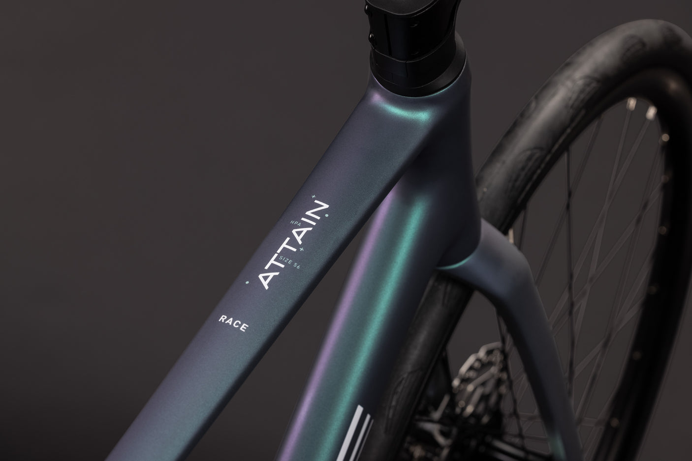 Cube Attain Race  vert émeraude´n´blanc (2027)