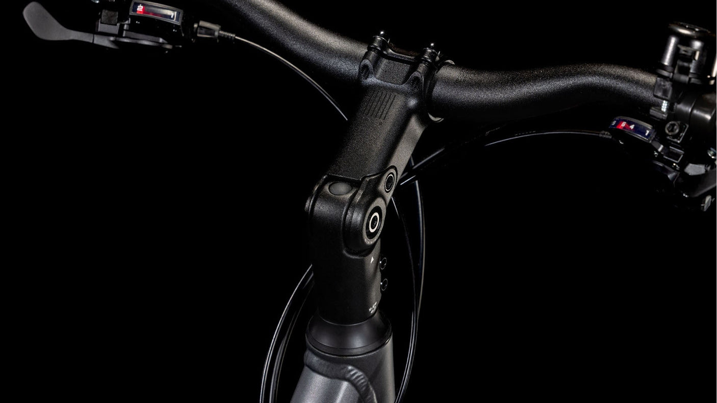 Cube Touring Pro Easy Entry dalle gris et métal (2025)