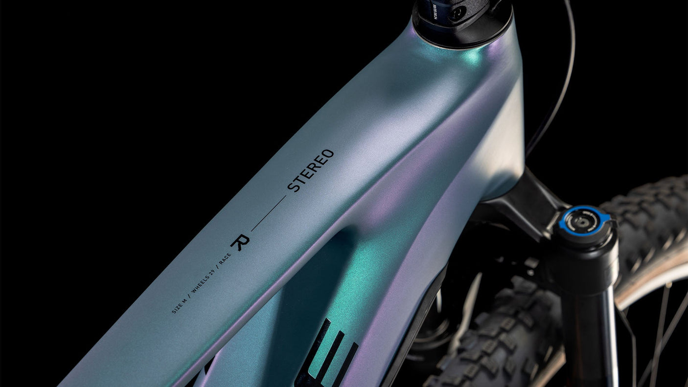 Cube Stereo Hybrid ONE22 Race 800 gris émeraude et noir (2025)