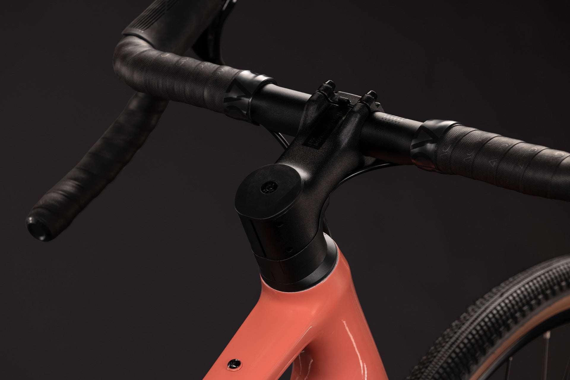 Cube Nuroad ONE  spicypapaya´n´black (2027)