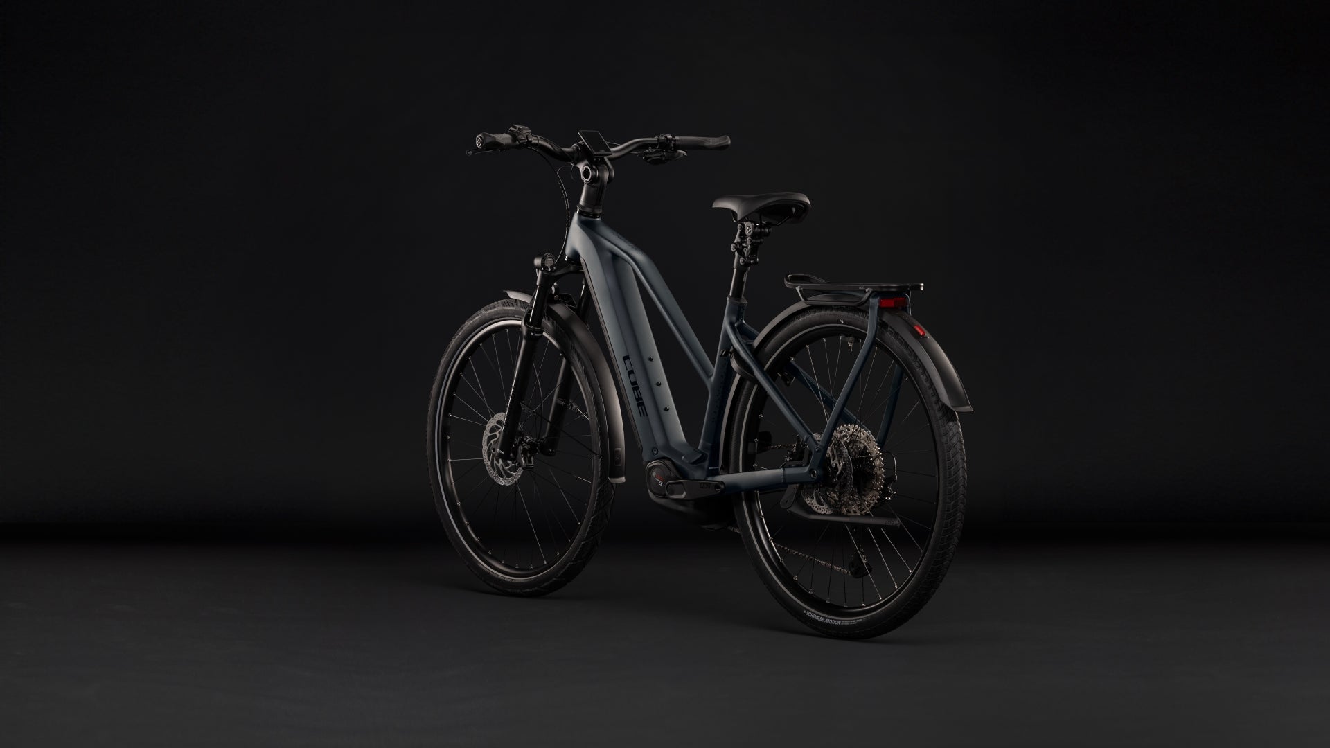 Cube Kathmandu Hybrid Pro 800 Trapèze coal´n´black (2027)